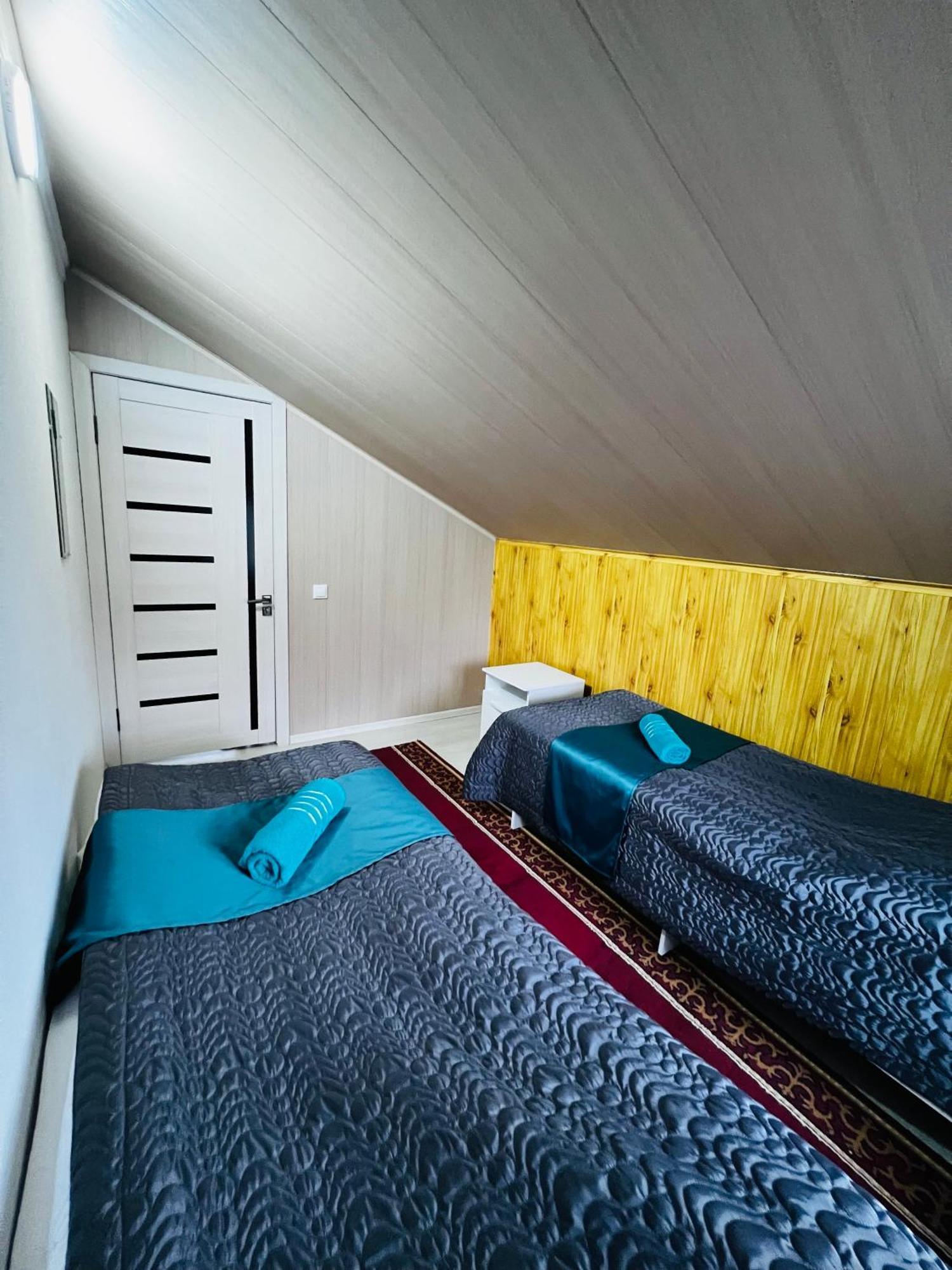Guesthouse Greathome Karakol Exterior photo